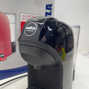 LOT! Lavazza, Modo Mio Tiny 1450 W espresso kohvimasin (2 foto / 8)