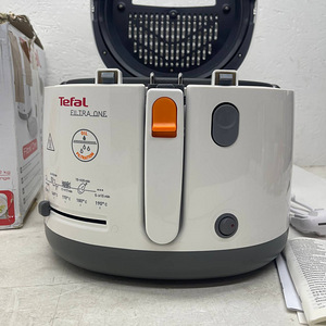 LOT! Tefal FF1631 Filtra One 1.900 W õlifritüür (8 foto / 10)