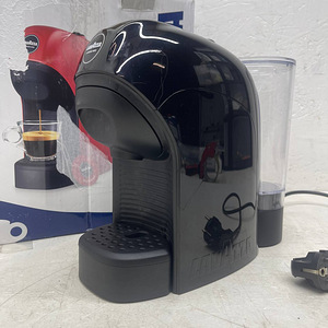 LOT! Lavazza, Modo Mio Tiny Kohvimasin kapsel (5 foto / 10)