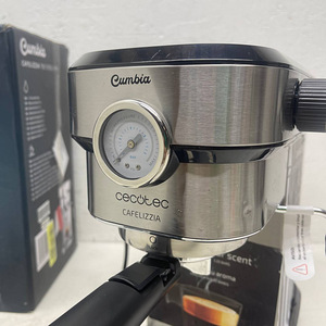 LOT! Cecotec Cafelizzia 790 espressomasin 1350W 20Bar (7 foto / 10)