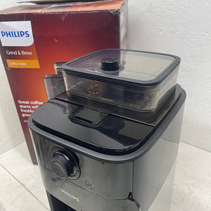LOT! Philips Kohvimasin koos oaveskiga 1,2l HD7767 (4 foto / 10)
