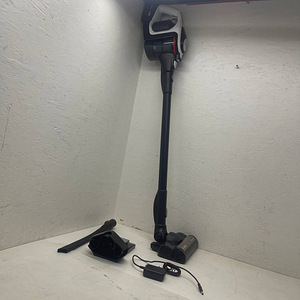 LOT! Bosch Unlimited Gen2 Series 8 juhtmeta tolmuimeja (6 foto / 6)