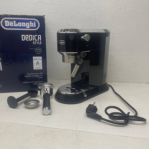 LOT! De'Longhi Dedica Style, espressomasin EC685BK (3 foto / 9)