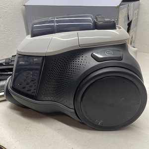 Пылесос Electrolux PC91-4MG 1,6 л без мешка (5 фото из 10)