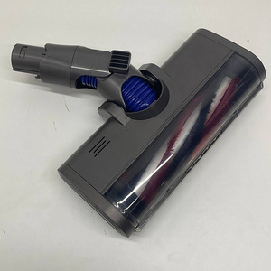 LOT! Dyson V6 otsik (3 foto / 10)