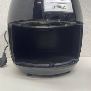 Princess Hot Air Fryer XL Фритюрница с горячим воздухом 3,2 (7 фото из 9)