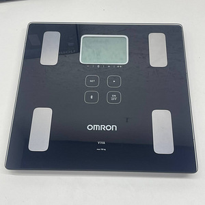 LOT! Omron VIVA kaal, kehakoostise mõõtja (4 foto / 9)