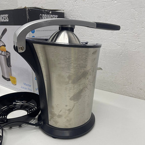 Соковыжималка Princess 201860 Master Juicer Pro 300Вт 0,5л (7 фото из 10)
