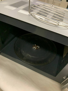 LOT! Severin MW7874 Mikrolaineahi 700 W 20l grill (2 foto / 10)