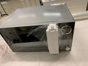 LOT! Mikrolaineahi grilliga H.koenig VIO9 25l 900W (9 foto / 10)