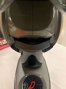 LOT! Nescafe Dolce GustoI NFINISSIMA Touch kapselkohvimasin (6 foto / 9)
