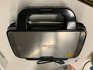 LOT! Võileivagrill TRISTAR SA-3060 900W (3 foto / 5)