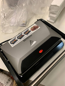 LOT! Kontaktgrill Severin 800W KG 2394 (2 foto / 6)