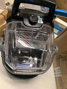 LOT! BISSELL SpotClean 3689N tekstiilipesur, Otsik pole! (6 foto / 9)