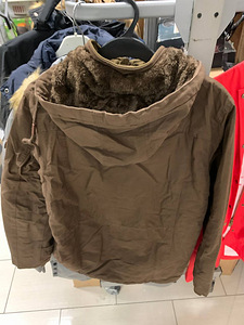 LOT! UUS Uoiuxc Kapuutsiga talvejope meestele S (2 foto / 3)