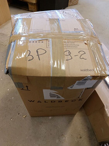ЛОТ! Пылесос Waldbeck Lakeside 1400W 18kPa 35л (10 фото из 10)