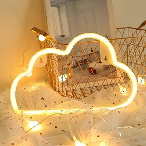 LOT! UUS LED neoonvalgusti Yufana YF00164 (4 foto / 8)