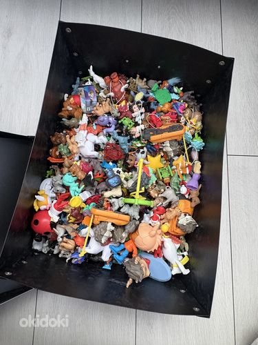 Kinder joy ja tavalised mänguasjad