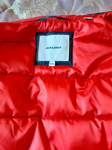 VEST JACK&JONES -XXL (2 foto / 2)