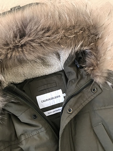 Calvin klein parka, suurus s (2 foto / 3)