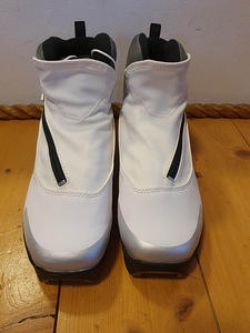 Uued suusasaapad s 36 (stp 23,7 cm, NNN kinnitus) (2 foto / 3)