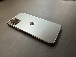 Apple Iphone 11 Pro 64GB + defunc kõrvaklapid (3 foto / 3)