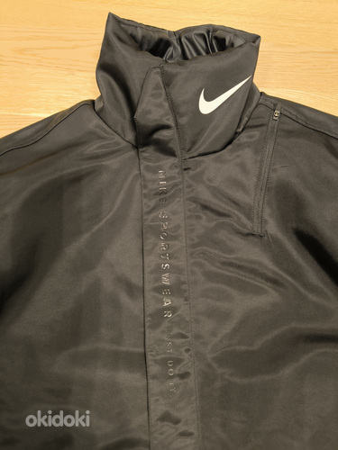 Как новая куртка Nike, р.М (фото #3)