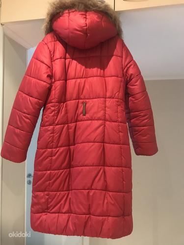 Зимнее пальто для девочки Mayoral (красное) 128 см (фото #2)