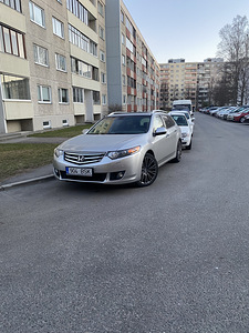 Honda Accord 2.2 i-DTEC (1 foto / 7)