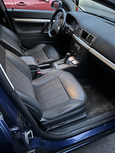 Opel Vectra (4 foto / 4)