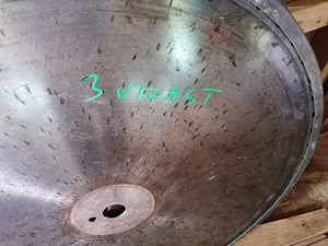Müüa kaks kõvasulamiga 1000 saeketast (2 foto / 2)
