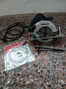 Ümmargune saag Makita HS6601 koos lisakettaga (1 foto / 5)