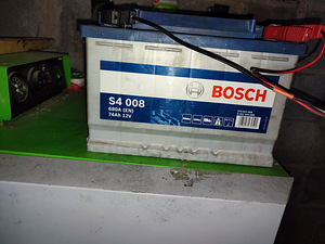 Автомобильный аккумулятор BOSCH 74 Ah, 680 A