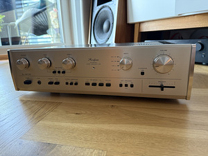Integreeritud võimendi Accuphase E-203 MOS FET (2 foto / 9)