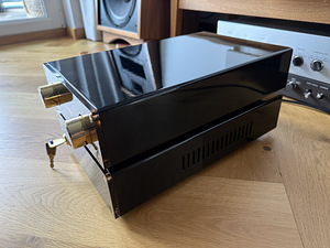Eelvõimenti ja Lõppvõimendi Thorens 2000 series audiofiilne (7 foto / 7)