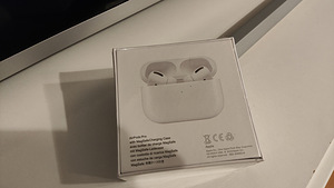 Apple Watch Ultra 2 Titanium Case + Airpods pro (Replica) (7 foto / 7)