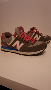 Müüa naiste New Balance tossud (1 foto / 2)