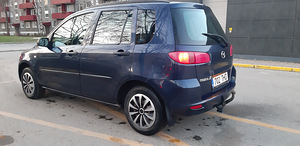 Mazda 2 1.4 TD (6 фото из 13)