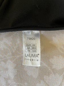 Lauma päevitusriiete ülemine osa, 85E (2 foto / 2)