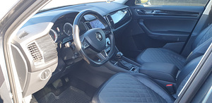 Auto. (5 foto / 5)
