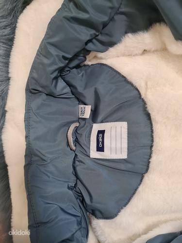 Продам детскую зимнюю куртку Okaidi 152см (фото #2)