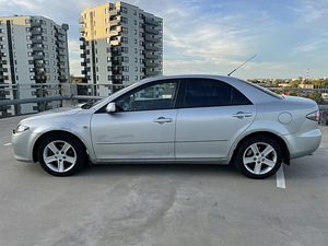 Mazda 6 2.0 108kW (3 foto / 9)