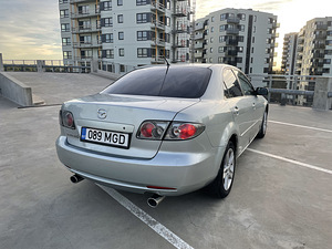 Mazda 6 2.0 108kW (6 foto / 9)