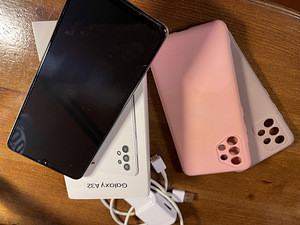Samsung Galaxy A32 128GB (2 foto / 3)