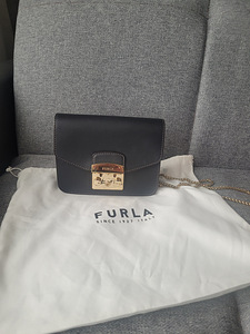 Furla kott (1 foto / 1)