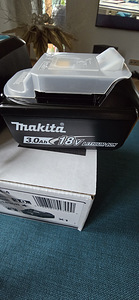 Makita DC18RC быстрое зарядное устройство + аккумулятор BL18 (4 фото из 4)