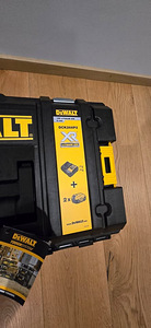 Набор инструментов Dewalt DCK266P2 (4 фото из 6)
