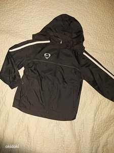 Nike tuulejope s.128-140 (6 foto / 6)