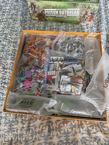 Zombicide for 2nd edition: city mall, prison, morgue, angry (3 foto / 4)