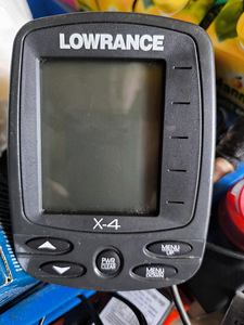 Lowrance (1 foto / 3)
